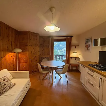 Apartment Monolocale Con Vista Al Con Parcheggio Verrand