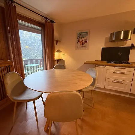 Apartment Monolocale Con Vista Al Con Parcheggio