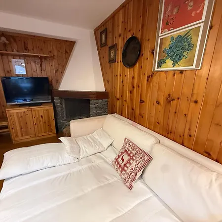 Monolocale Con Vista Al Con Parcheggio *